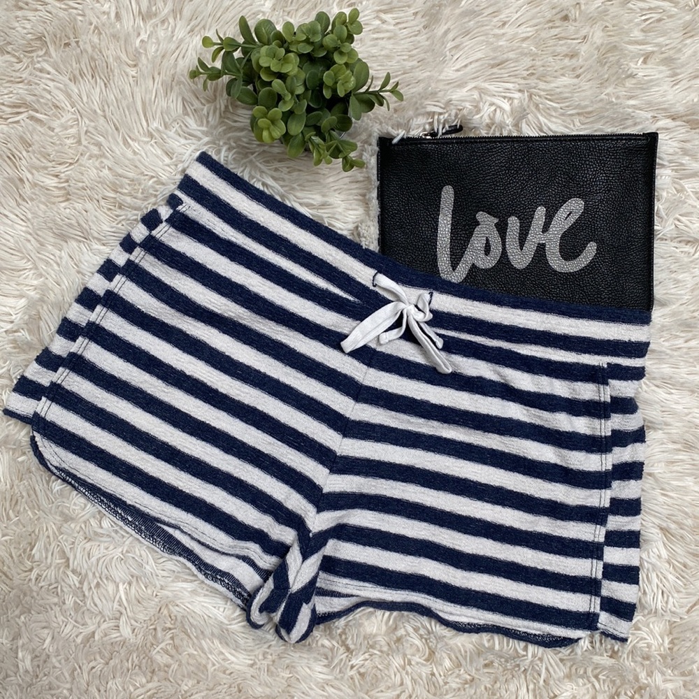 🎉HP🎉 Old Navy Terry Lounge Shorts 💗 Navy & White